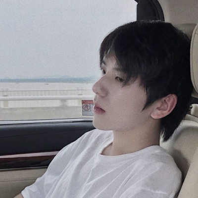 苏瓷:成熟个性高冷男头（优质 成熟 高冷 时尚 个性 ）