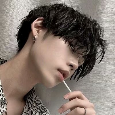 莫瑶 酷酷男头 谁还不是个靓仔咋地