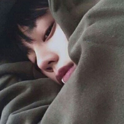 回到那一刹那，岁月无声也让人害怕.