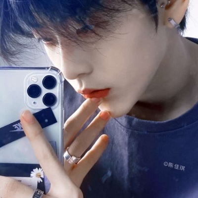 苏瓷:成熟高冷男头（个性 时尚 成熟 高冷 酷）