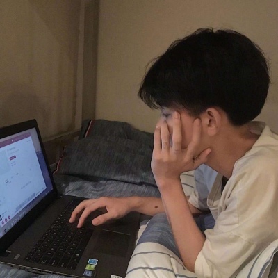 慕酒歌优质高清成熟帅气的男生头像