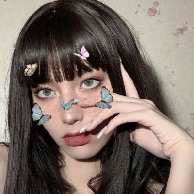 白灏宇:女生头像/闺蜜/半山腰总是挤的，你得去山顶看看