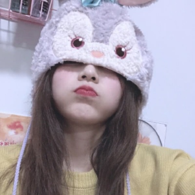 可爱又有点沙雕的女生头像