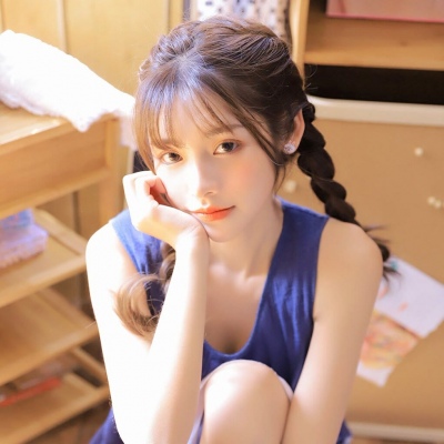 婵一:干净女头/真正在乎你的人，口袋里总是会有糖，而不是大道理?