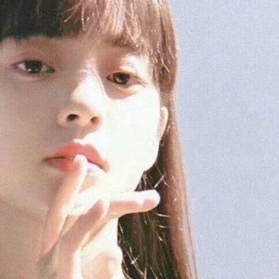 唯美小清新女生头像‖ 你不要淋到雨啦 不然会可爱到发芽