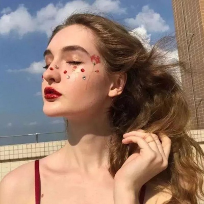 李胤镐：ins风欧美女头