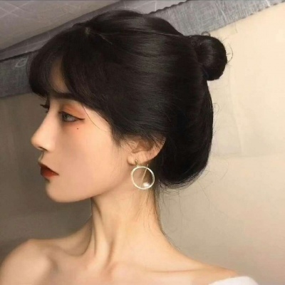 今晚雨很大 意思是我们都回不去了