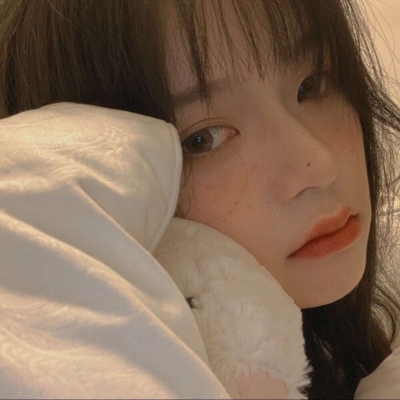 江淮：暖色调原宿风真人闺蜜女头 可单用