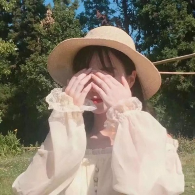 女生头像 | 愿你今后前程似锦