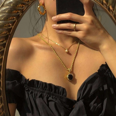 客官.念寻]：复古意境欧美风部位女头?️