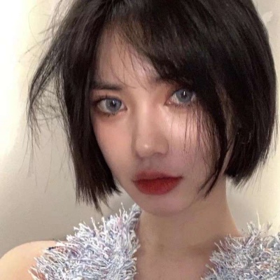 你表现的毫无兴趣 我自然要收回所有好感 这是知趣