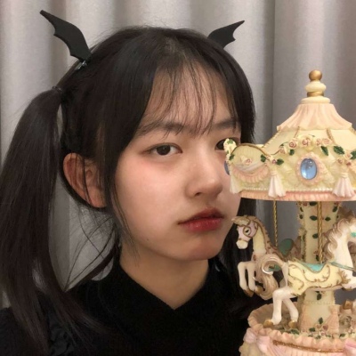 江知瞳./女生闺蜜头像/自截/侵权删.