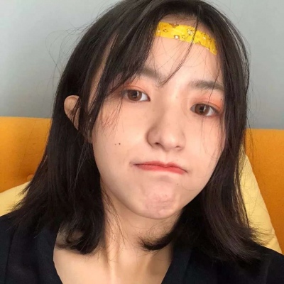 世事千帆过，路的尽头会是温柔和月光