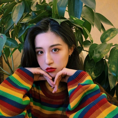 溺毙:意境森系清新风魅力女头.外向是生活所需 孤独是自我享受