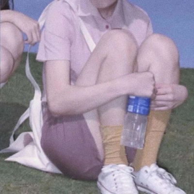 你搅散一池星光 成为我的月亮