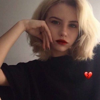 一些珍藏的欧美女头，抱图的集美，我看见你了，评论区吱一声??