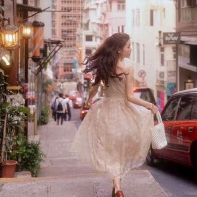 是开心 激动 温柔 自由 轻松/女头