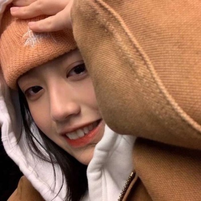 如果你给我的和给她们的一样多，那我还是不要了。