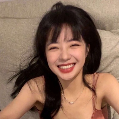 女    能带来快乐的不止恋爱 还有努力的成就感。