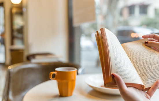 老是怀疑老公出轨是抑郁症吗