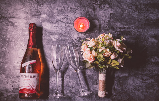 老是怀疑老公出轨是抑郁症吗