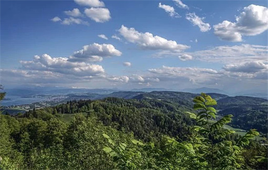 女朋友说分手怎么挽回让她感动