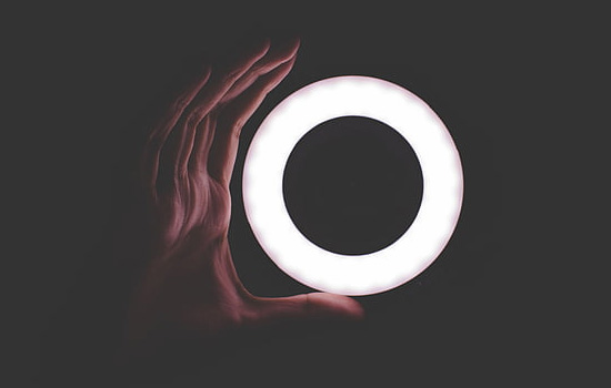 兄弟姐妹性格不合如何相处