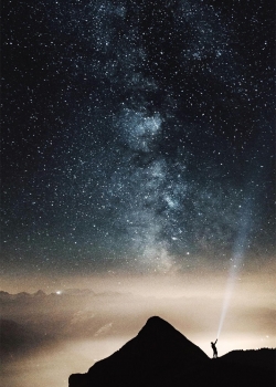 唯美星空夜景图片高清手机壁纸图片