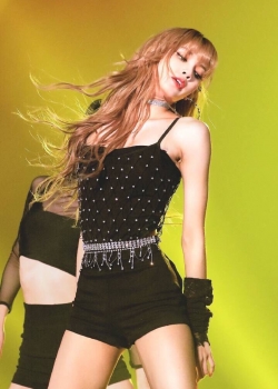 Lisa甜美可爱潮流高清手机壁纸图片