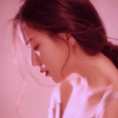 女头♡我只配杂图‎|•'-'•)و✧这次是比较有感觉的意境头 哼(ˉ(∞)ˉ)唧