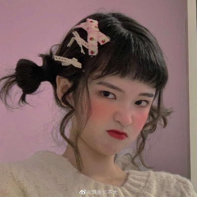 小姐姐微博：琪崽长不大