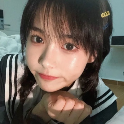 我真的很想每条动态都有你的影子。