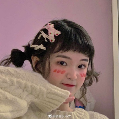 “来世我愿做一棵树，生长在你的必经之路”