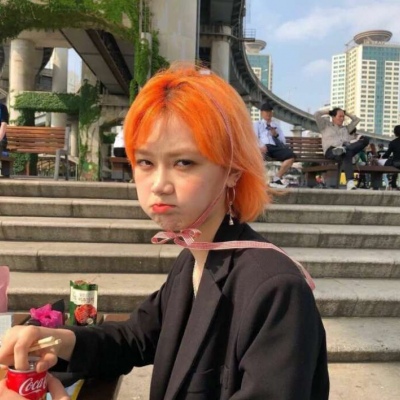 从今以后，风筝有风，海豚有海，你有我。