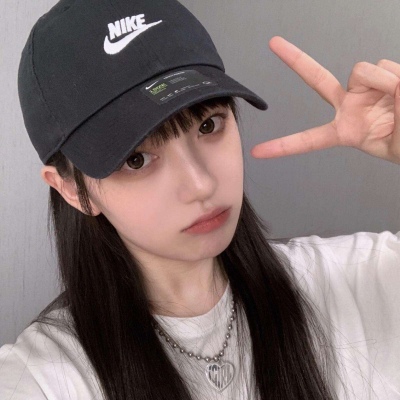 顾辞～两人闺蜜女头/希望身边的碎碎念念可以变成岁岁年年