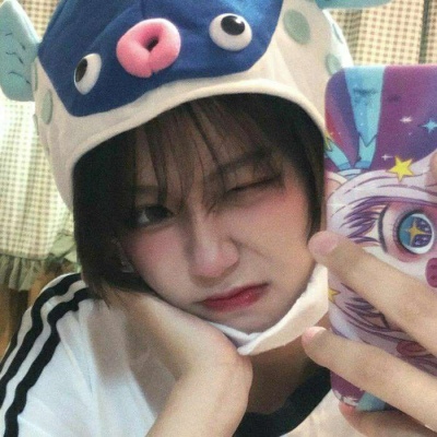 所有的念念不忘都是一厢情愿所有的事与愿违都是理所当然