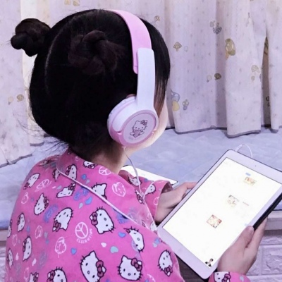 江幼:萌妹女头  毕竟是女孩子，粉粉嫩嫩的她不香嘛   最后一张是背景图