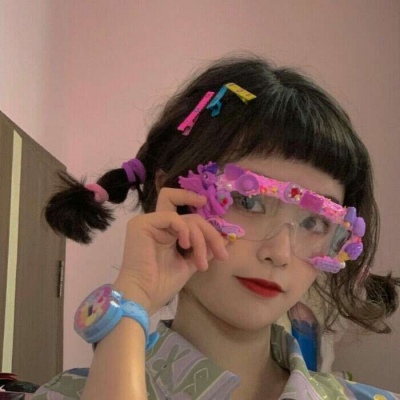 沈温:可单用，可团头