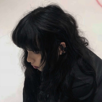 江乔 / 个性玩网女头 /  你的世界不再有我.