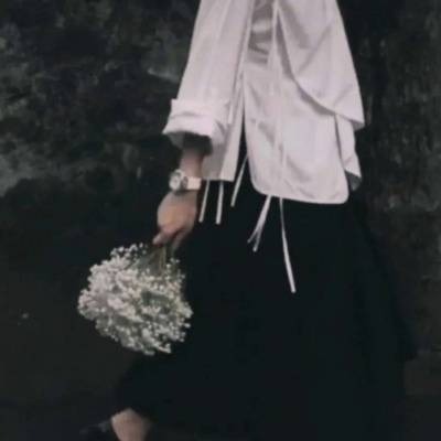 如果没有月亮，你就是我的星光