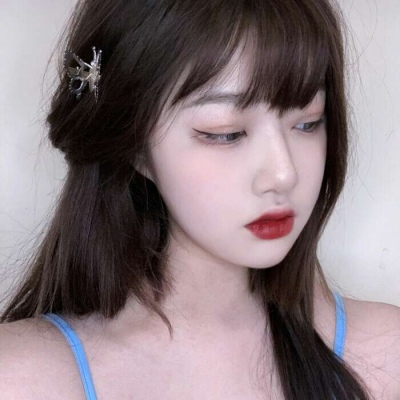 余清欢ㄧins森系甜美成熟双人闺蜜头像.ㄧ“写尽千山 落笔是你.”