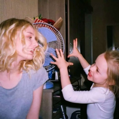 憨憨小仙女更新了更新了今天是欧美女头