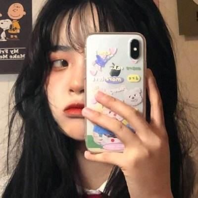 余清欢ㄧins手机挡脸森系原宿风微笑女头.ㄧ“我心怀宇宙 落笔尽是平庸.”