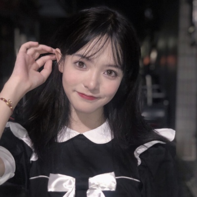 江冉 多人用甜美境意高清真人女生头像