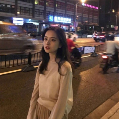 会过去的，会拥有的，会到来的。 ​​​