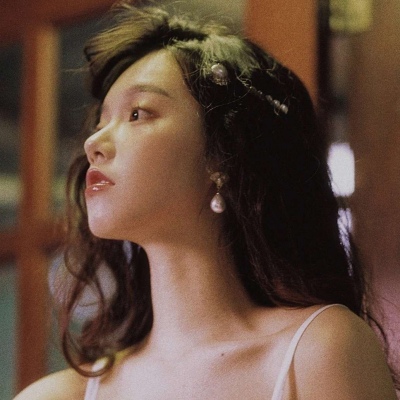 复古港风女头/我个人比较喜欢的头像