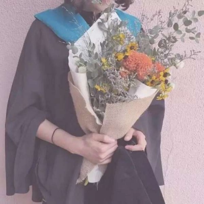 管他沧海桑田，你仍是四月人间?