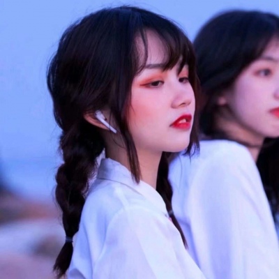 那些不善表达的人也在偷偷爱着你