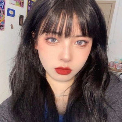 女头/女孩子啊，就要少谈恋爱，不然哭到你妈都不认识你。