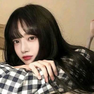 江郁:超甜超可意境女生头像